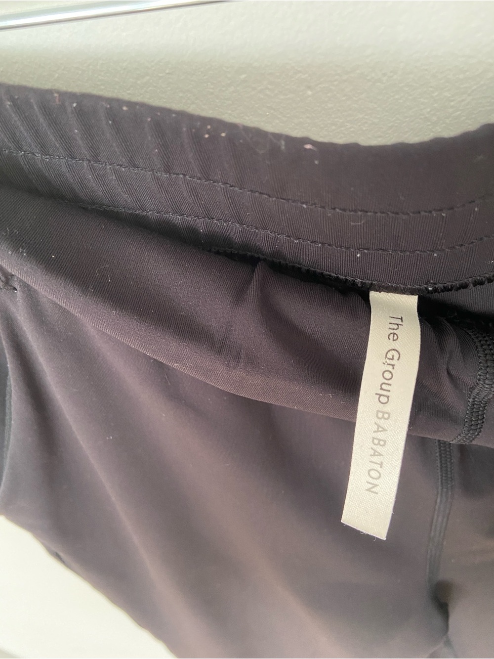 Aritzia The Group by Babaton Weekender Pant in Black size Small - Picture 5 of 9